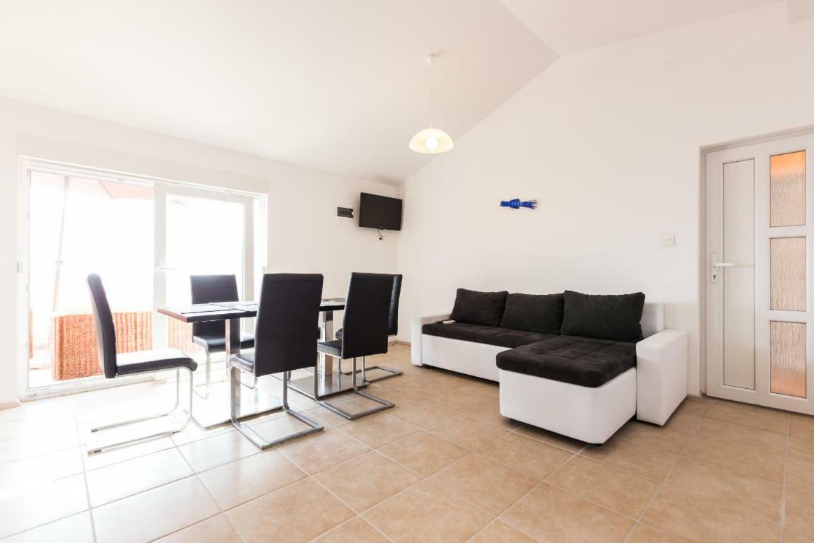 Apartmani Filip Mandre Buitenkant foto
